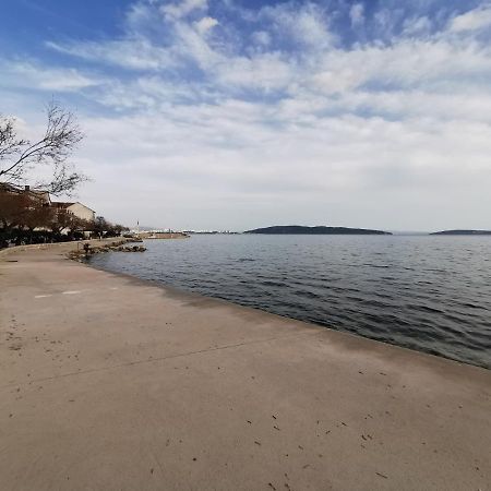 Apartment Miljenko i Dobrila Kaštela Esterno foto