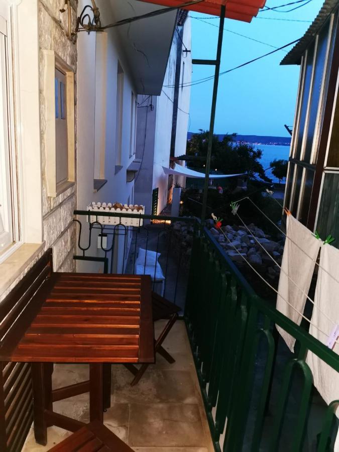 Apartment Miljenko i Dobrila Kaštela Esterno foto